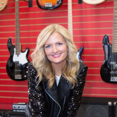 Stacey Lynn Cripps – Psychic Medium